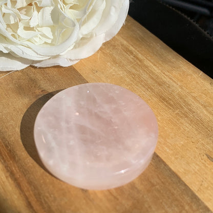 ROUND ROSE QUARTZ BOWL