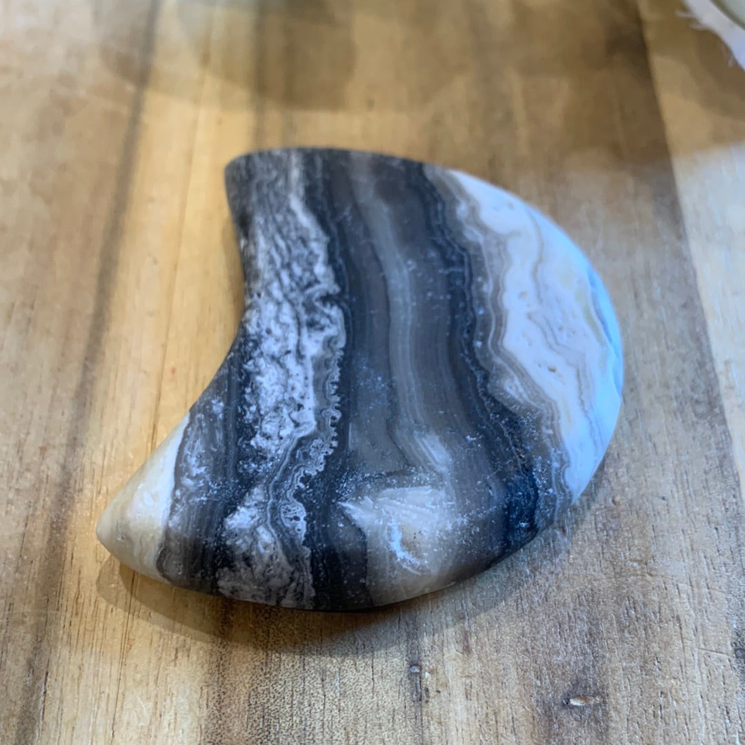 BLACK AGATE MOON