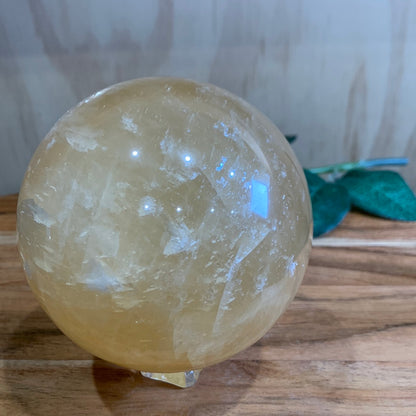HONEY CALCITE SPHERE (HUUUUGGGEEEE 1583GRAMS!!!!)