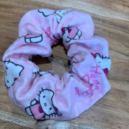 THEMED SCRUNCHIES