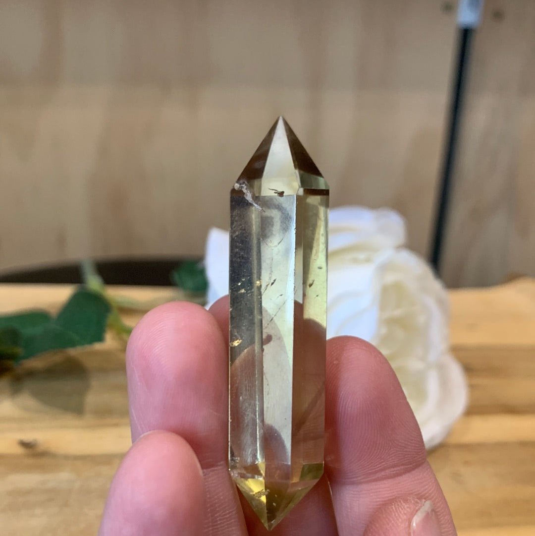 CITRINE DOUBLE TERMINATED POINTS