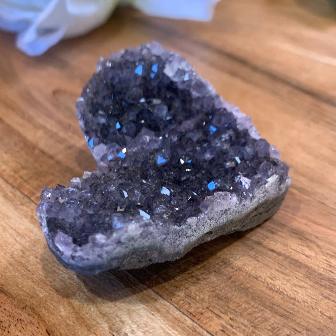 AMETHYST CLUSTER HEART