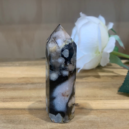 BLACK FLOWER AGATE POINTS