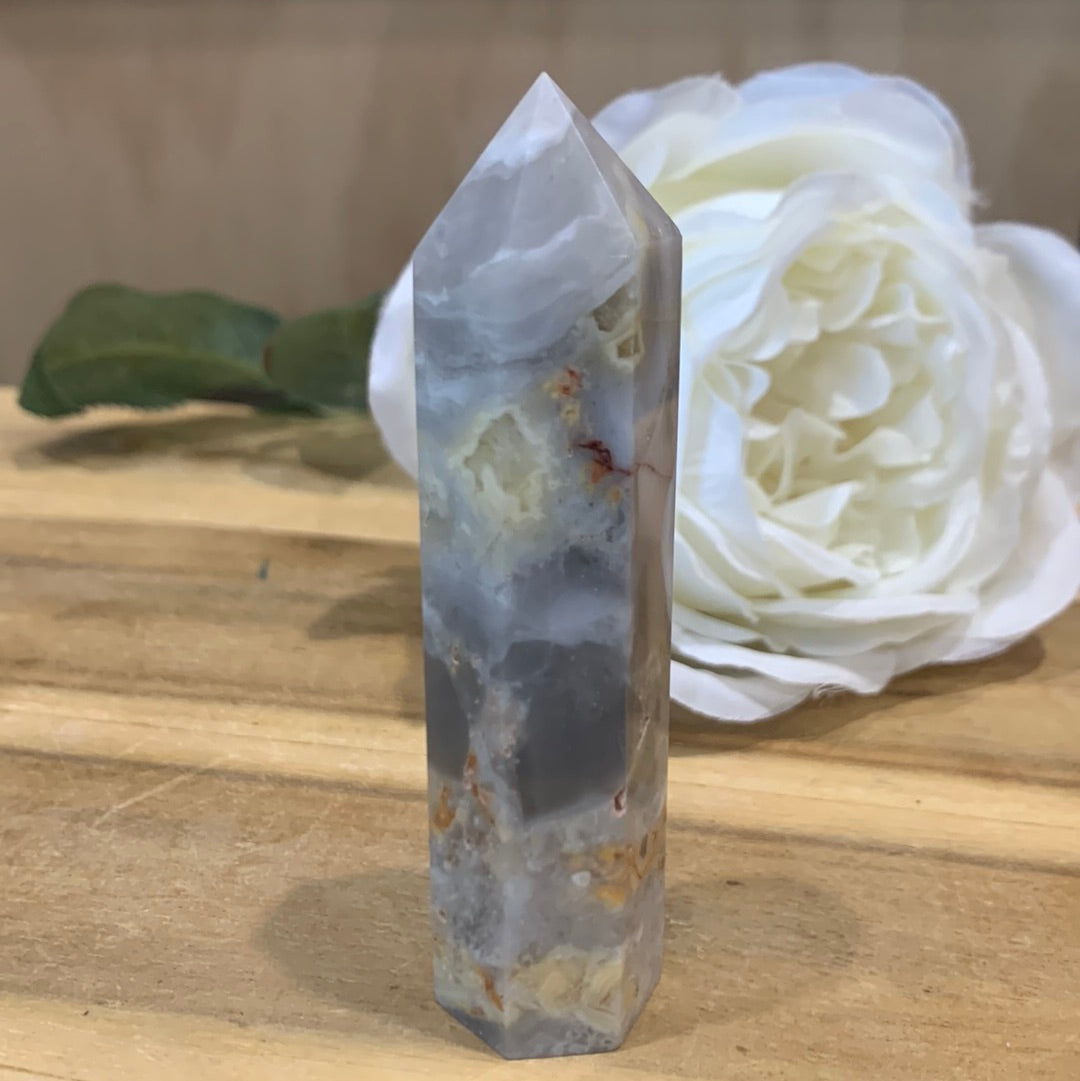 CRAZY LACE AGATE POINT