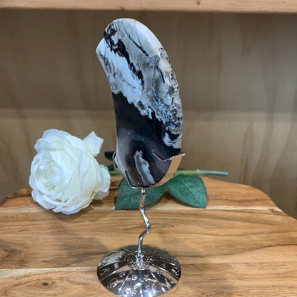 VOLCANO AGATE MOON ON SILVER ASTROLOGY STAND