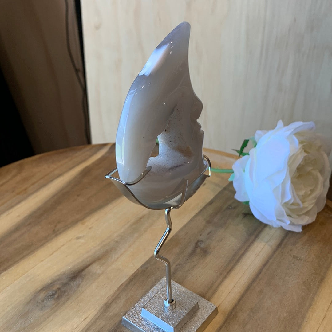 DRUUZY AGATE MOON (on silver coloured stand)