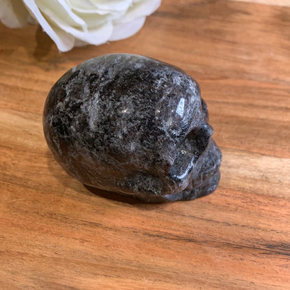 FIREWORK SKULL (ASTROPHYLITE)