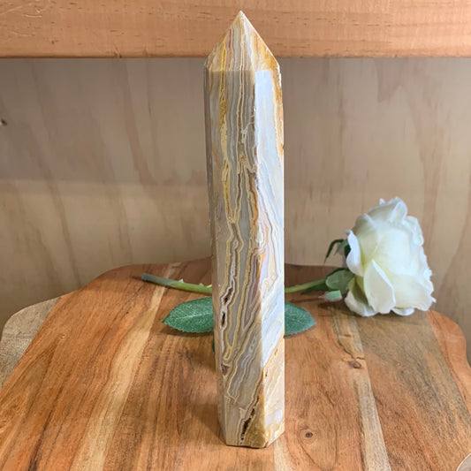 AUSTRALIAN CRAZY LACE AGATE TOWER