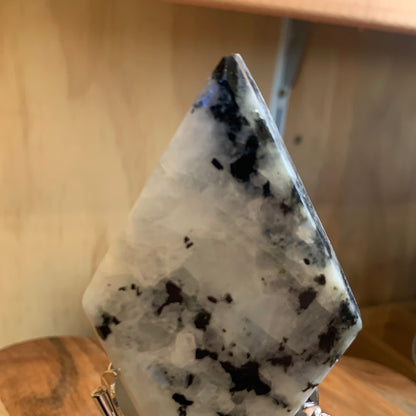 RAINBOW MOONSTONE DIAMOND ON ASTROLOGY STAND