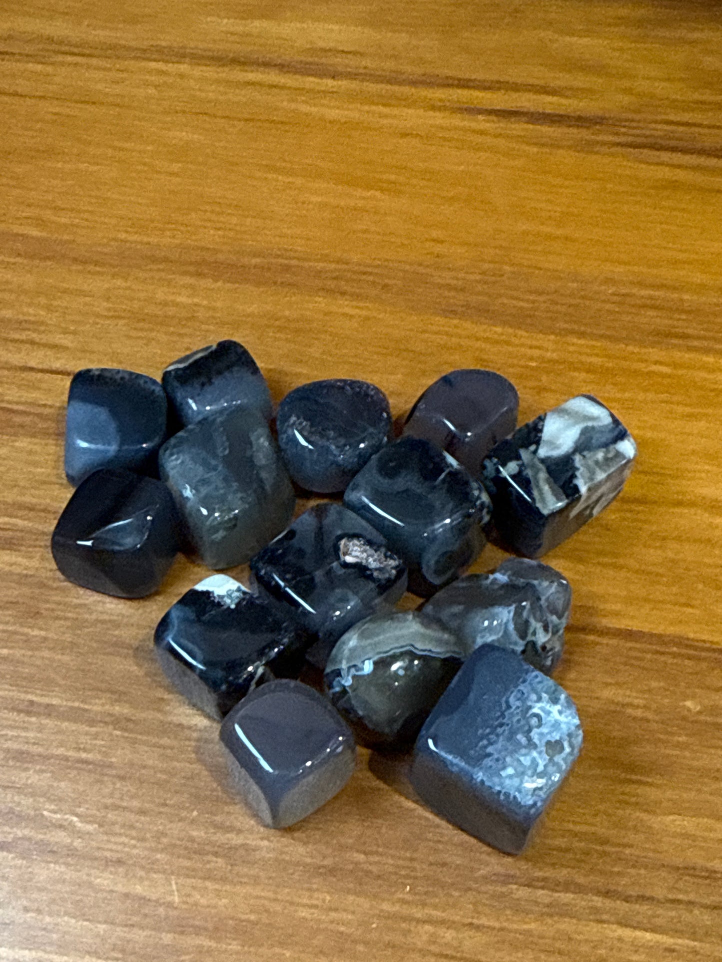 VOLCANO AGATE TUMBLES/CUBES (SMALL & MEDIUM)