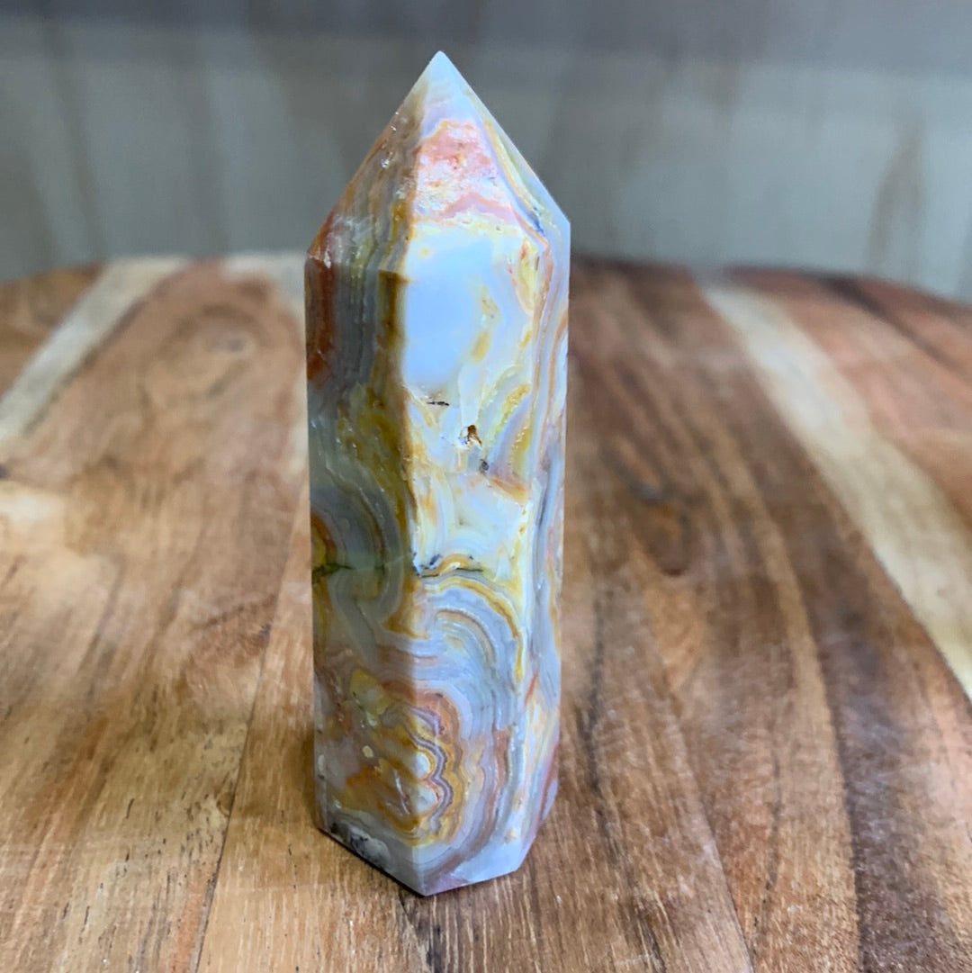 CRAZY LACE AGATE POINT