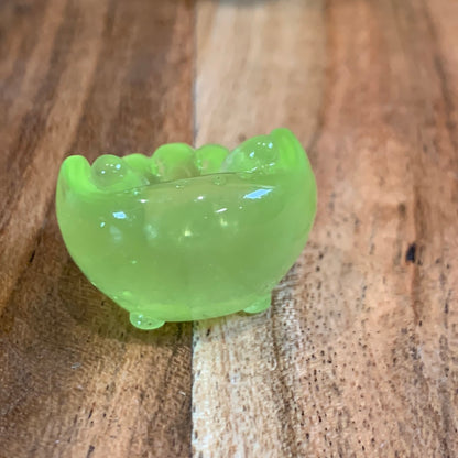 EVERYTHING THAT GLOWS IN THE DARK  (NON CRYSTAL LUMINOUS RESIN)