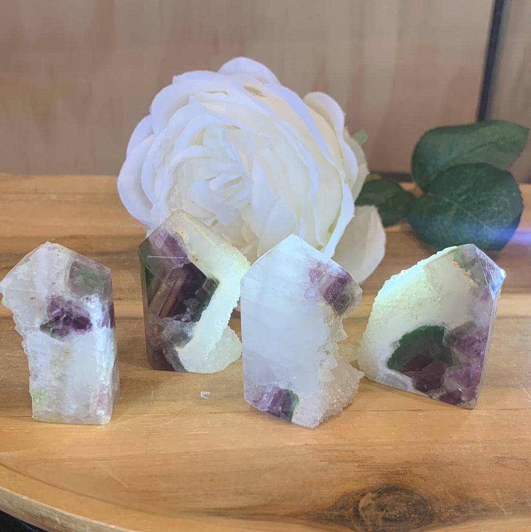 FLUORITE POINTS WITH QUARTZ