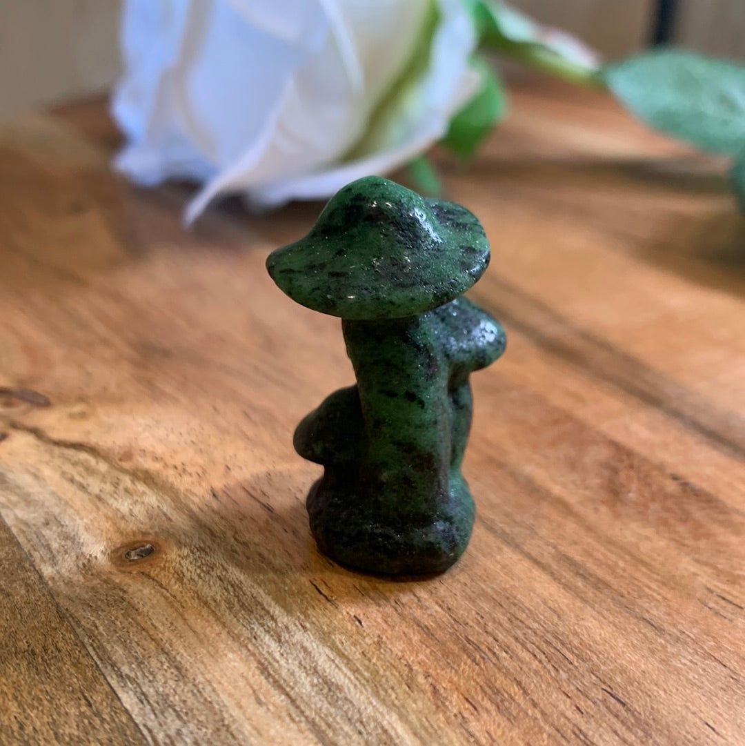CRYSTAL TRIPLE MUSHROOMS