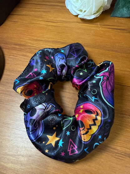 THEMED SCRUNCHIES