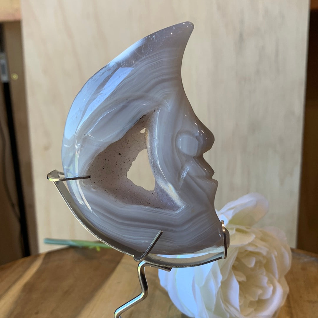 DRUUZY AGATE MOON (on silver coloured stand)