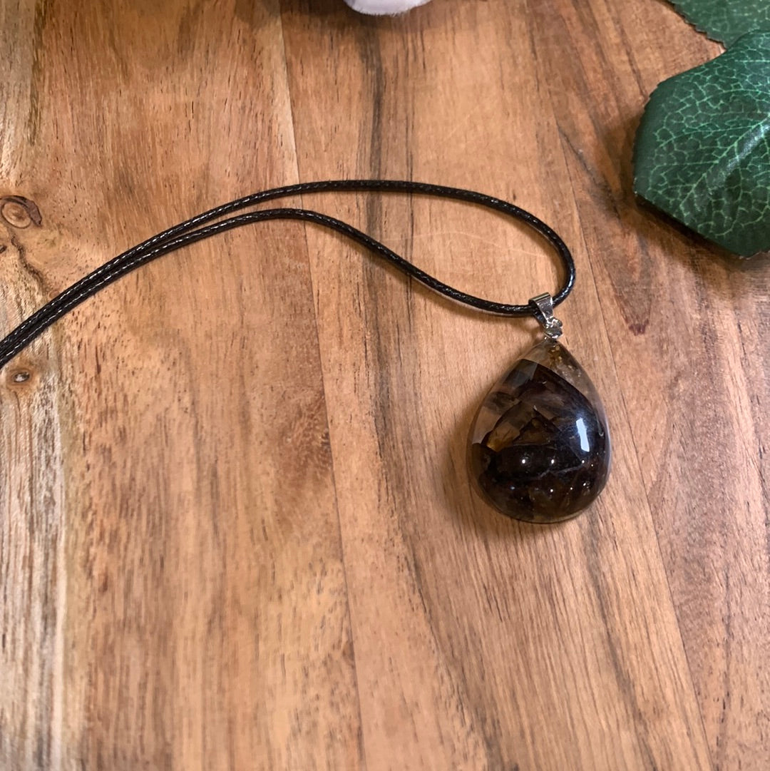 GOLDEN HEALER TEAR DROP PENDANT