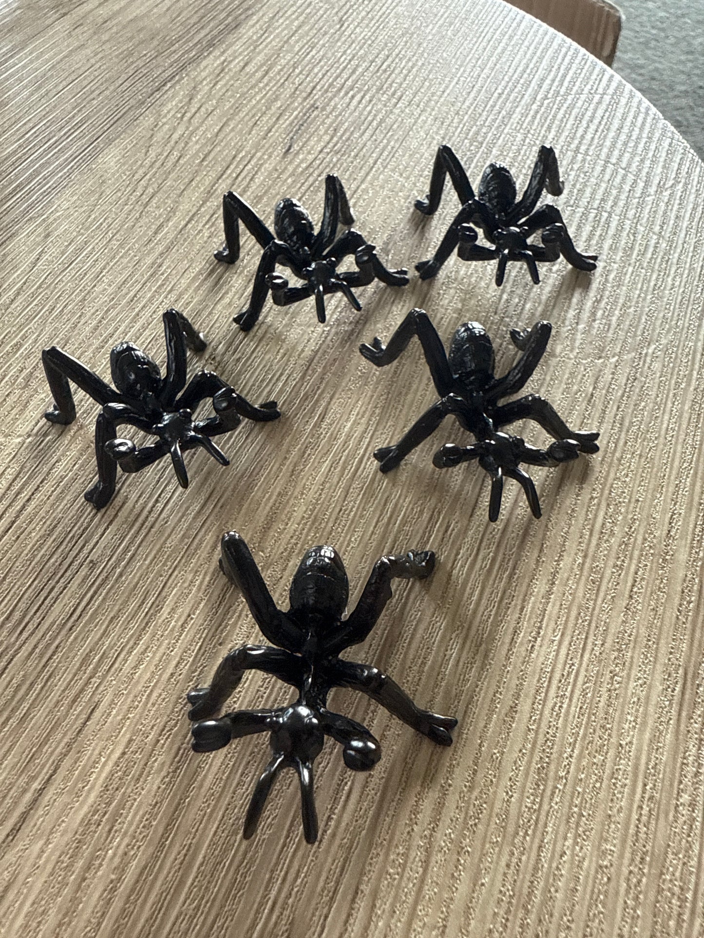 SPHERE HOLDERS