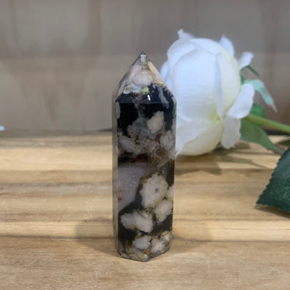 BLACK FLOWER AGATE POINTS