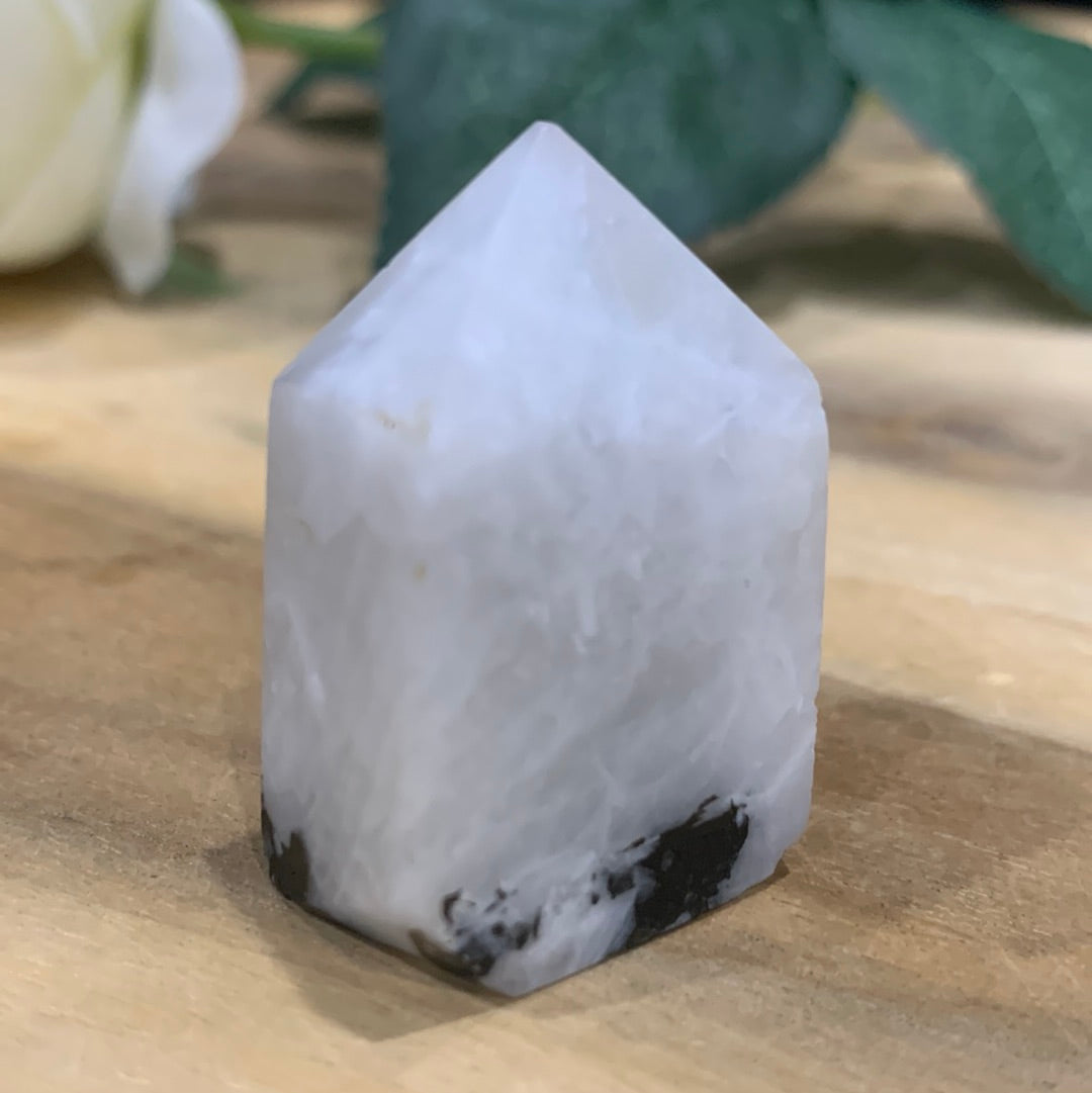 RAINBOW MOONSTONE POINTS (SMALL)