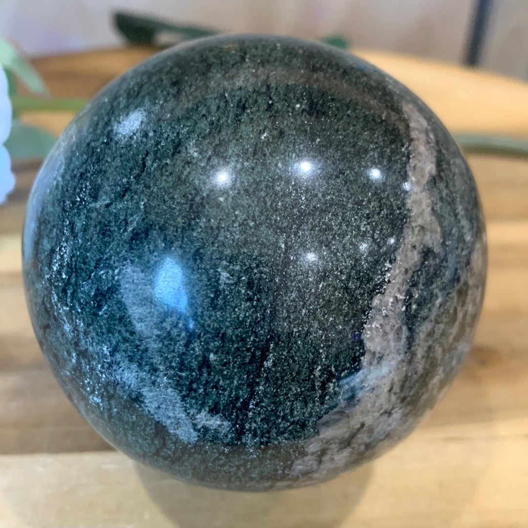 GREEN QUARTZ SPHERE