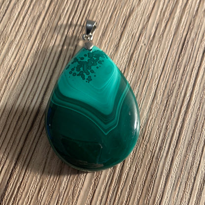 MALACHITE PENDANT