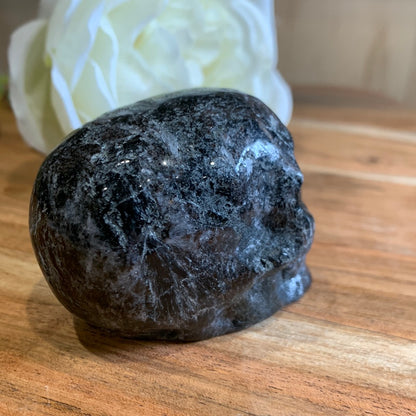 FIREWORK SKULL (ASTROPHYLITE)