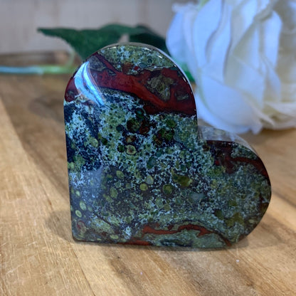 DRAGONBLOOD STONE HEARTS (Stand not included)