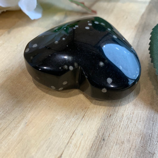 SNOWFLAKE OBSIDIAN HEARTS AND PALMS