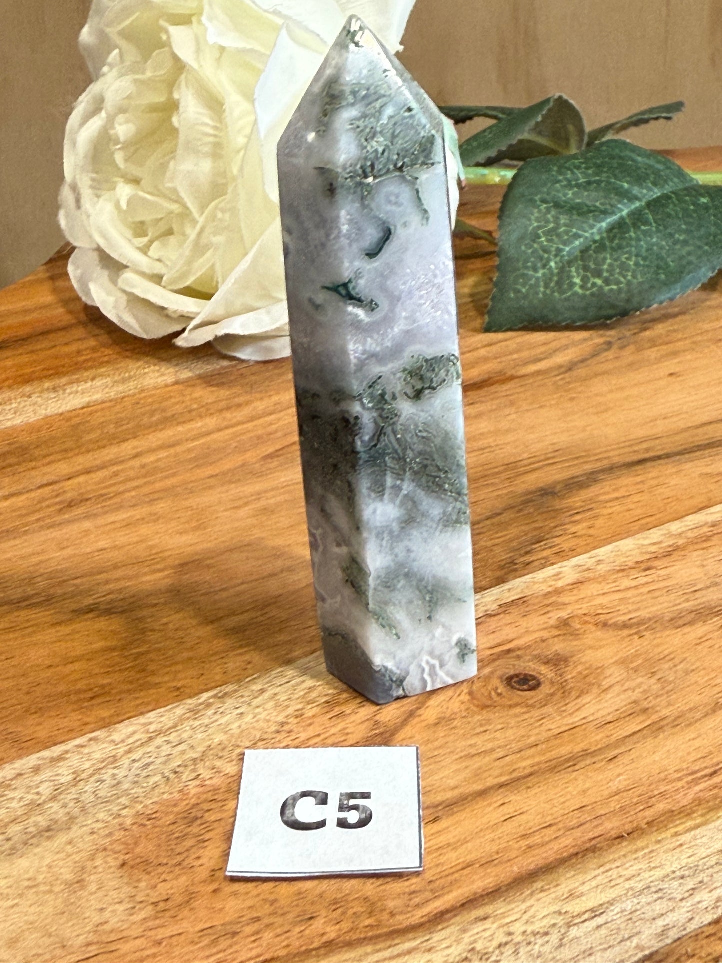 AGATE MOSS POINTS