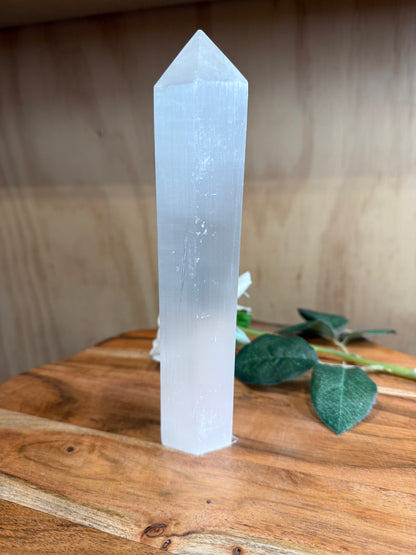SELENITE TOWER (690GRAMS!!!)