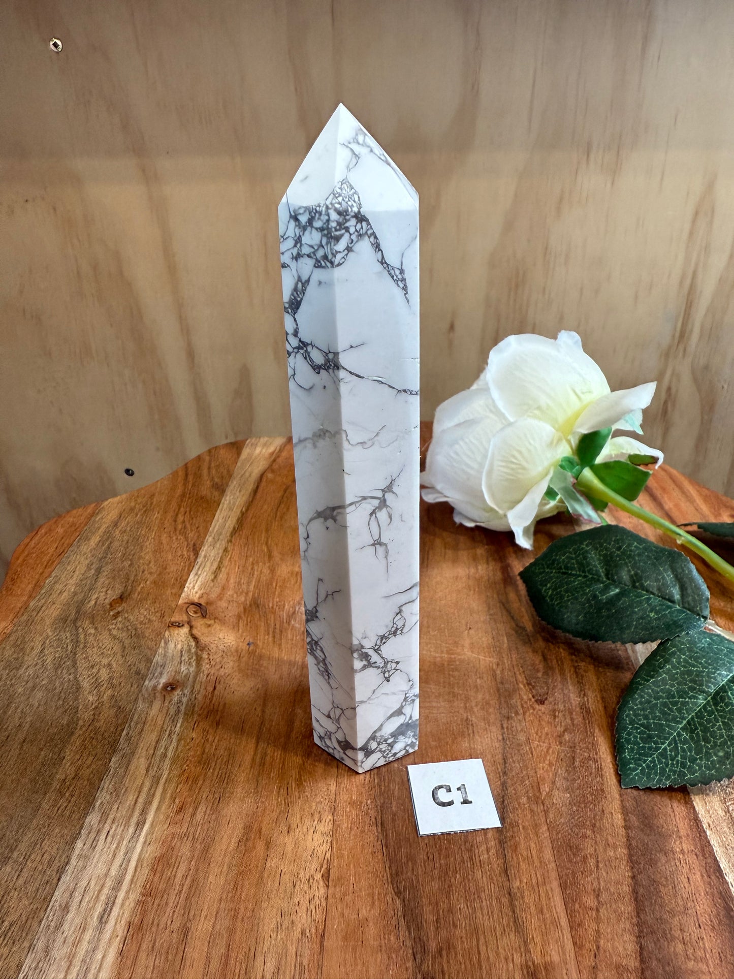 HOWLITE TOWERS