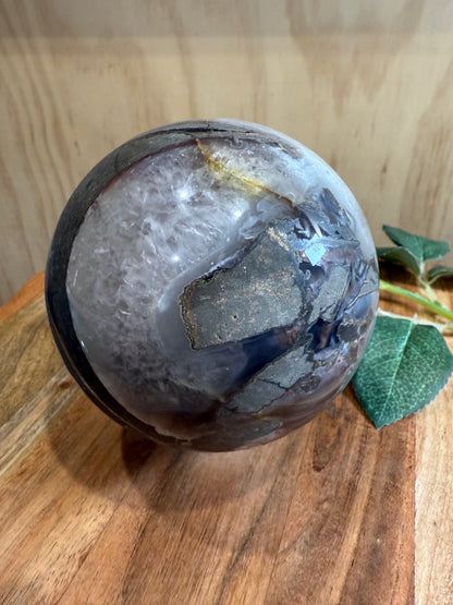AMETHYST SPHERE
