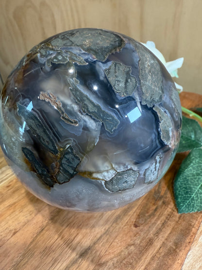 AMETHYST SPHERE