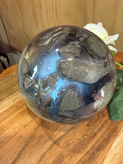 AMETHYST SPHERE