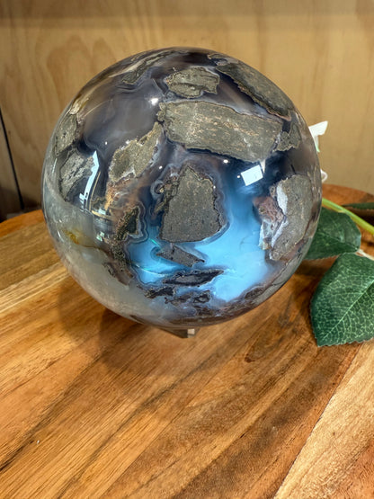 AMETHYST SPHERE