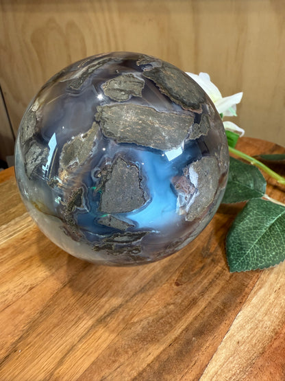 AMETHYST SPHERE