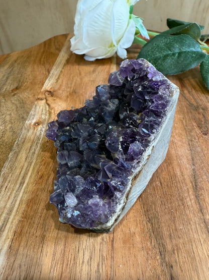 AMETHYST CLUSTER