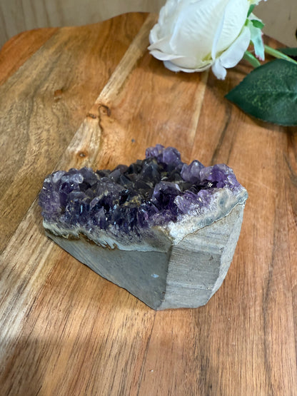 AMETHYST CLUSTER