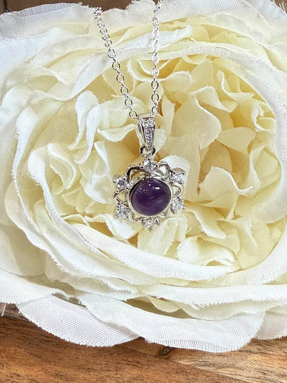 CRYSTAL PENDANTS/NECKLACES