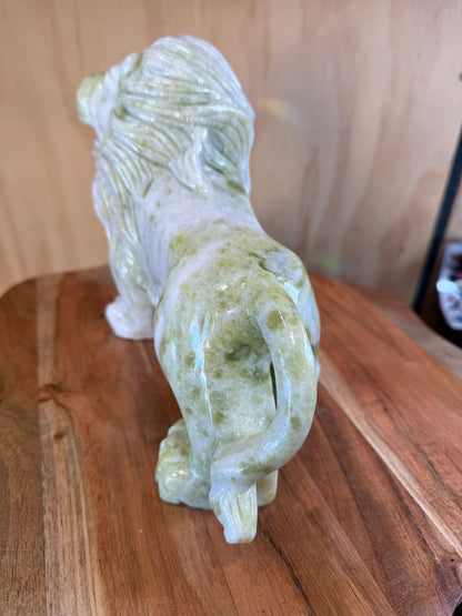 YELLOW AND WIHTE JADE LION  3kg & 627grams