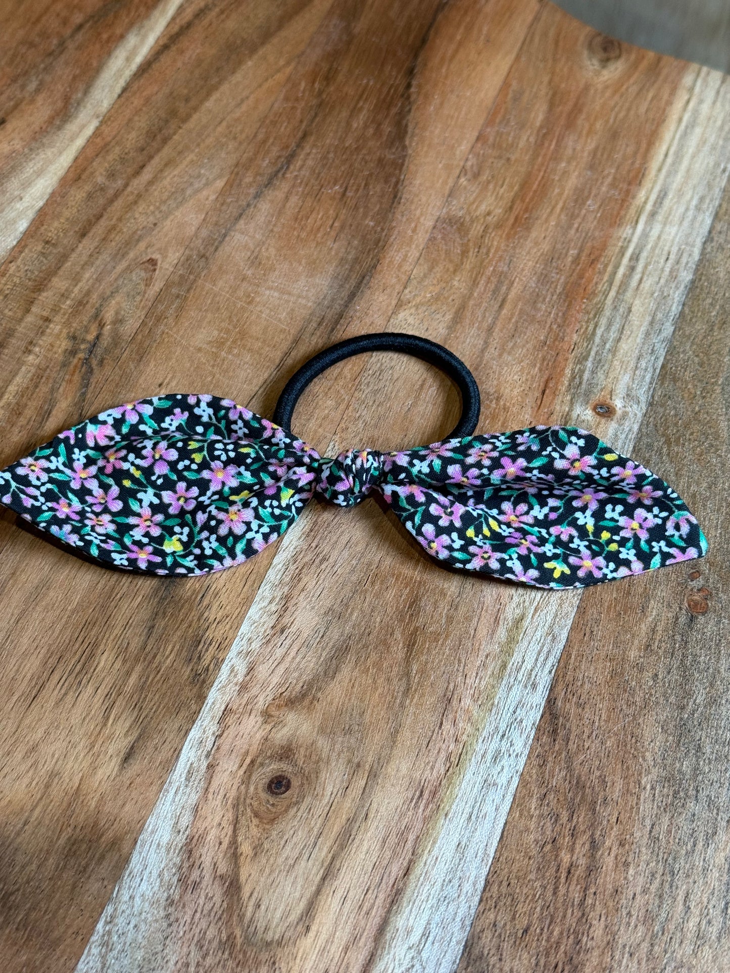 THEMED SCRUNCHIES