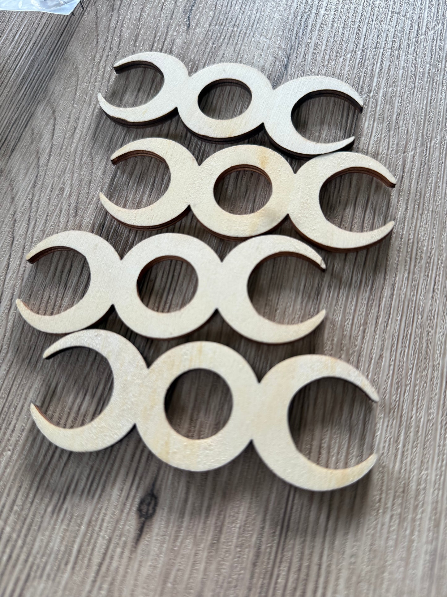 SPHERE HOLDERS