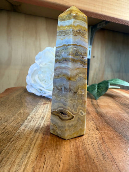 CRAZY LACE AGATE POINT
