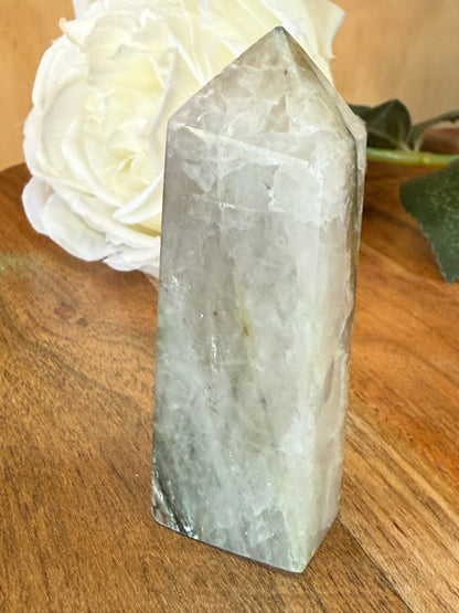 GREEN MICA POINT