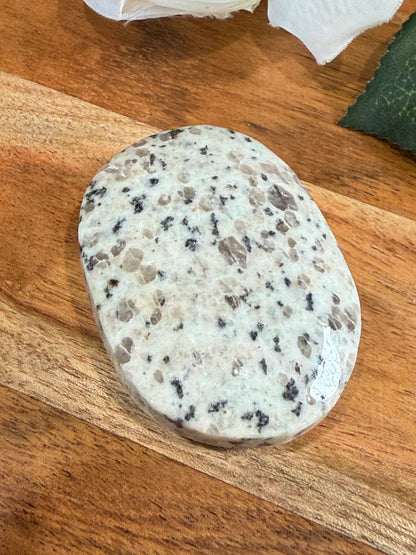 PALM STONES (MEDIUM & LARGE)