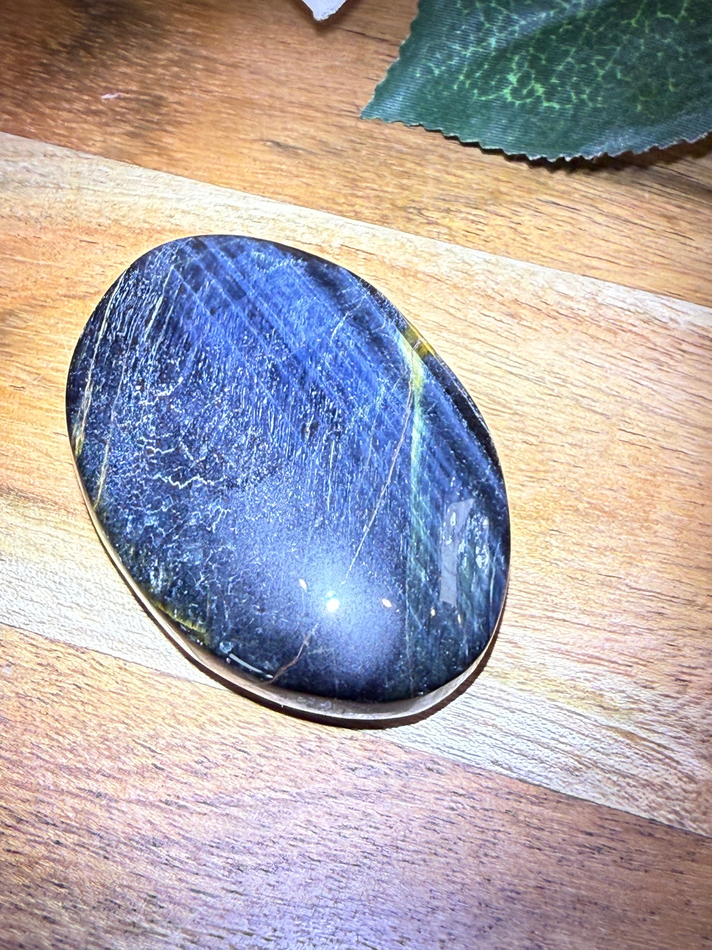 PALM STONES (MEDIUM & LARGE)