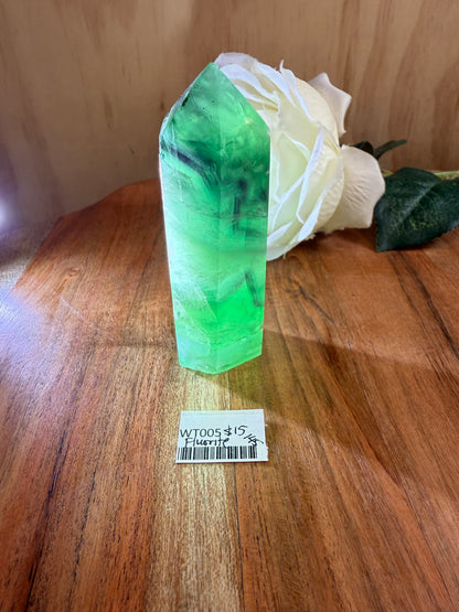 FLUORITE TOWER/POINTS