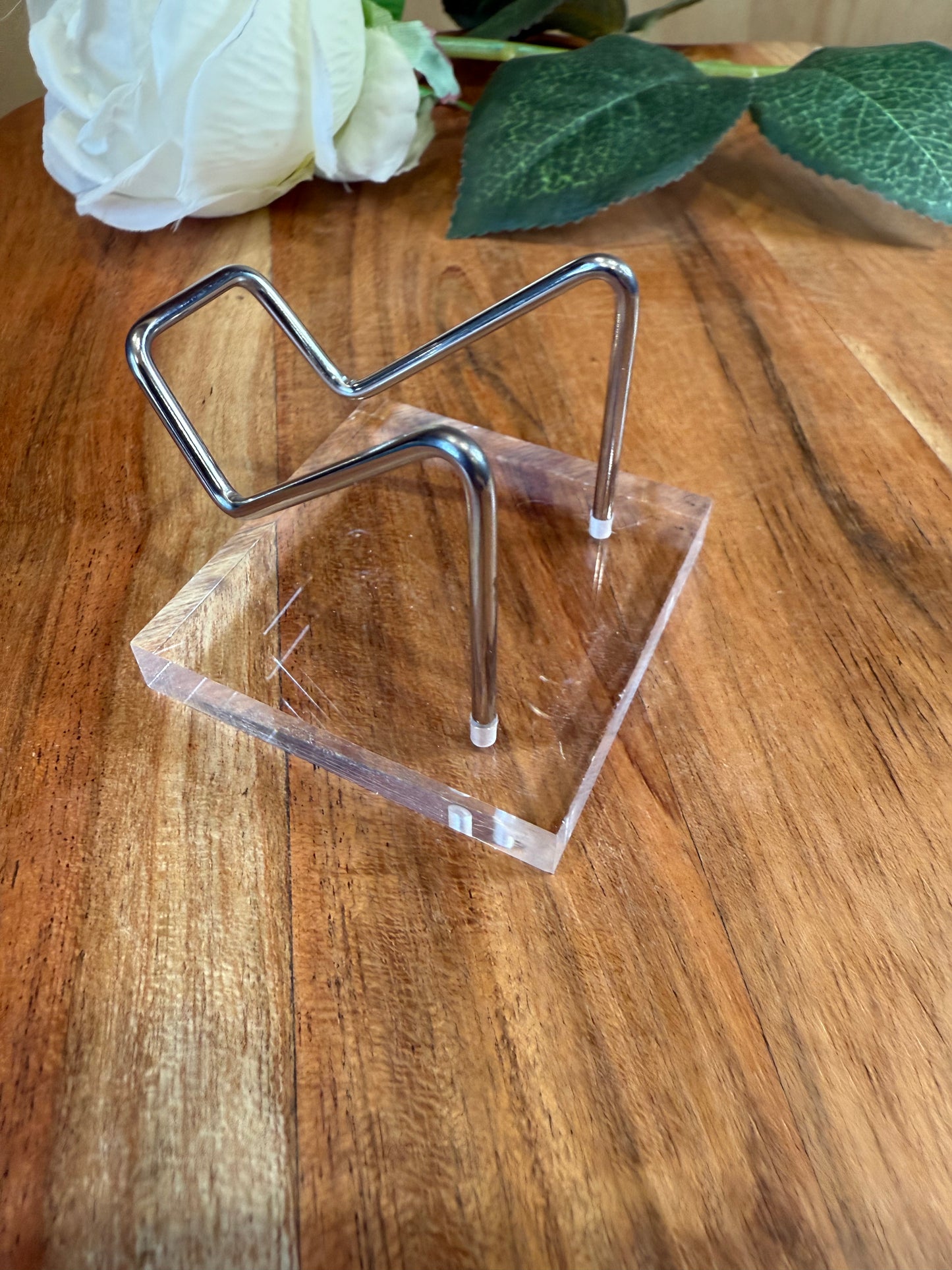 STANDS AND HOLDERS (FOR SLABS, SPECIMENS, SLICES, DIAMONDS, ETC) CRYSTALS OR SLICES NOT INCLUDED