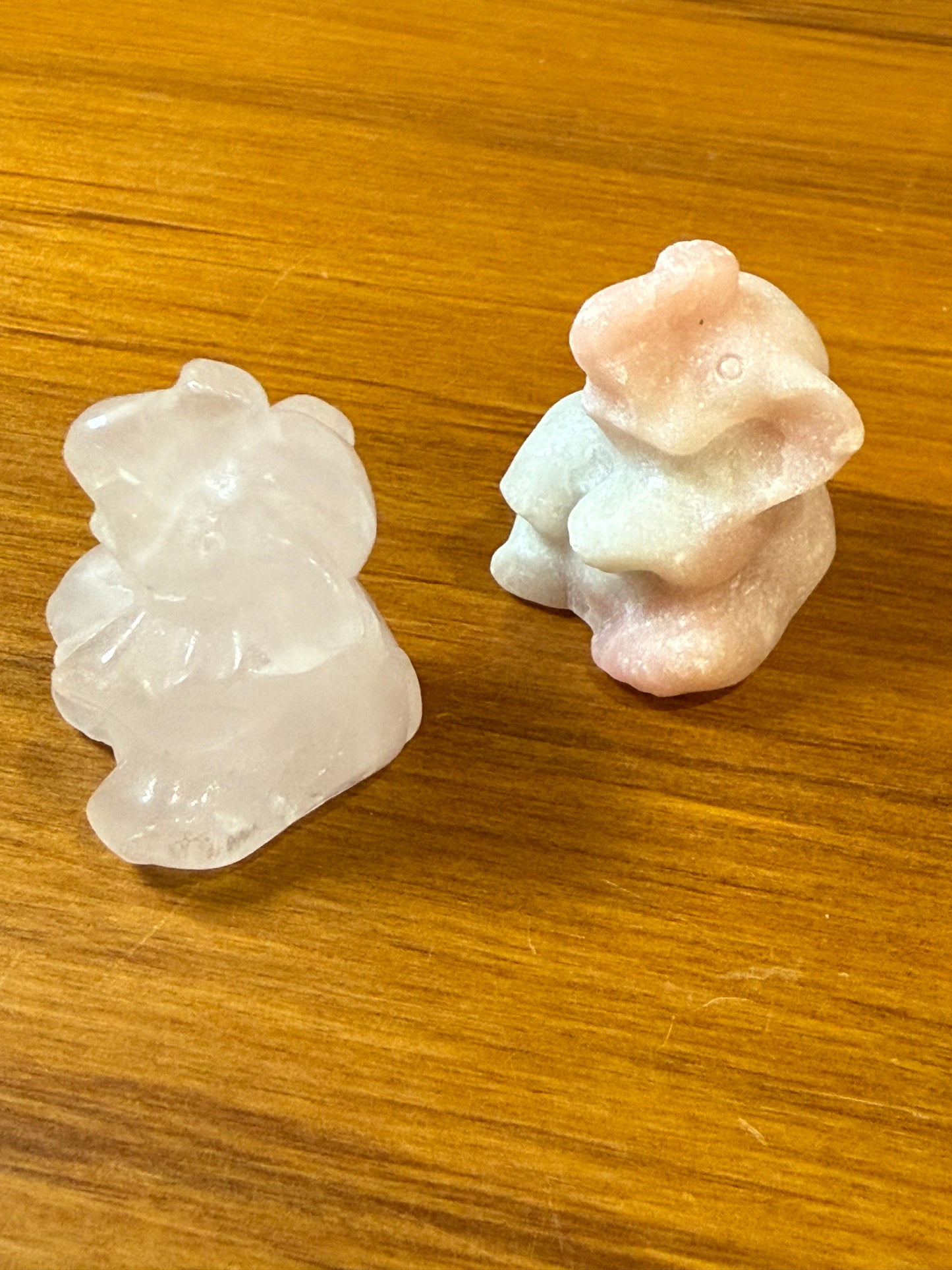 SITTING ELEPHANTS (SMALL)